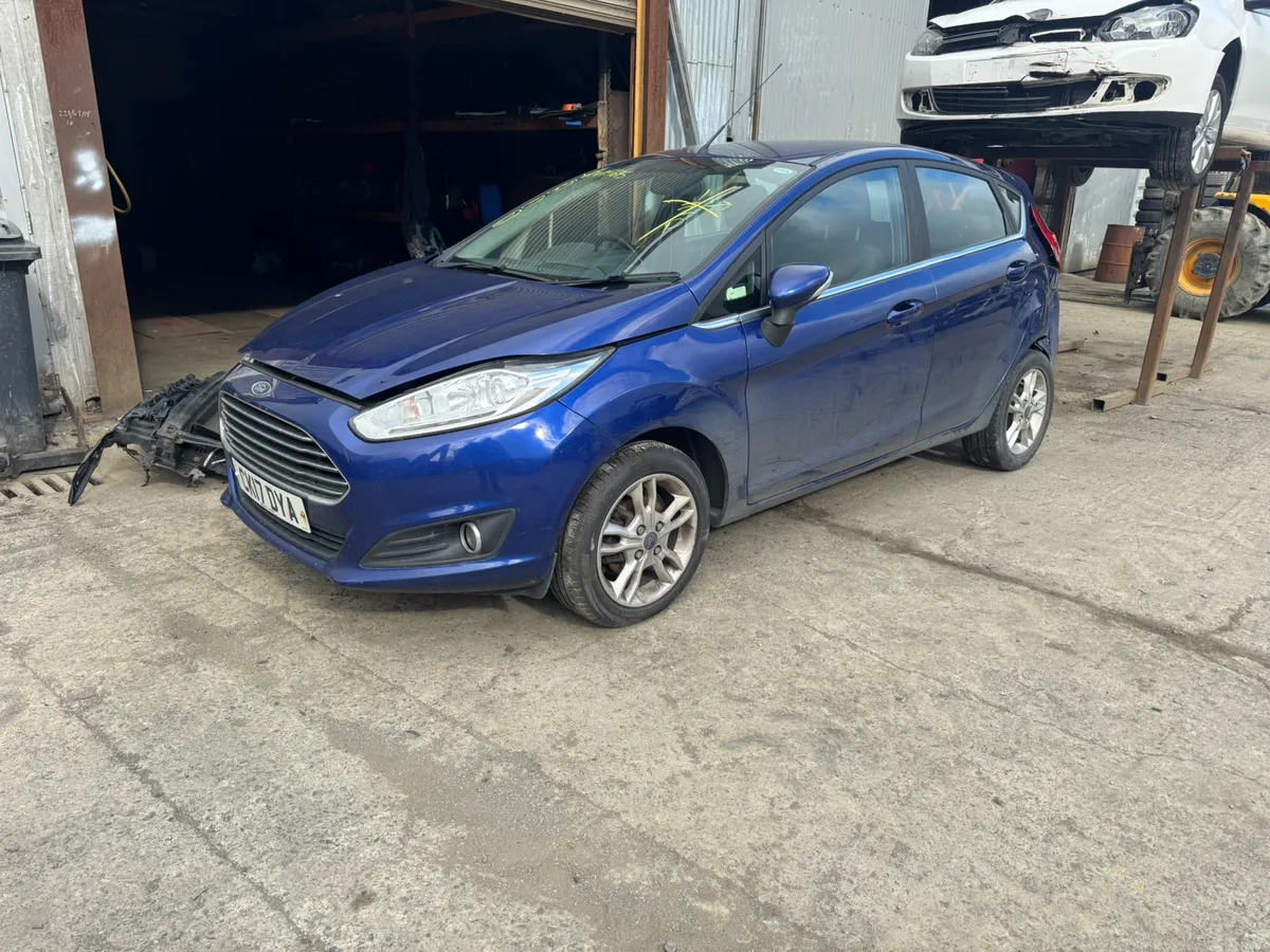 Breaking 2017 Ford fiesta 1.5 tdci - Image 2