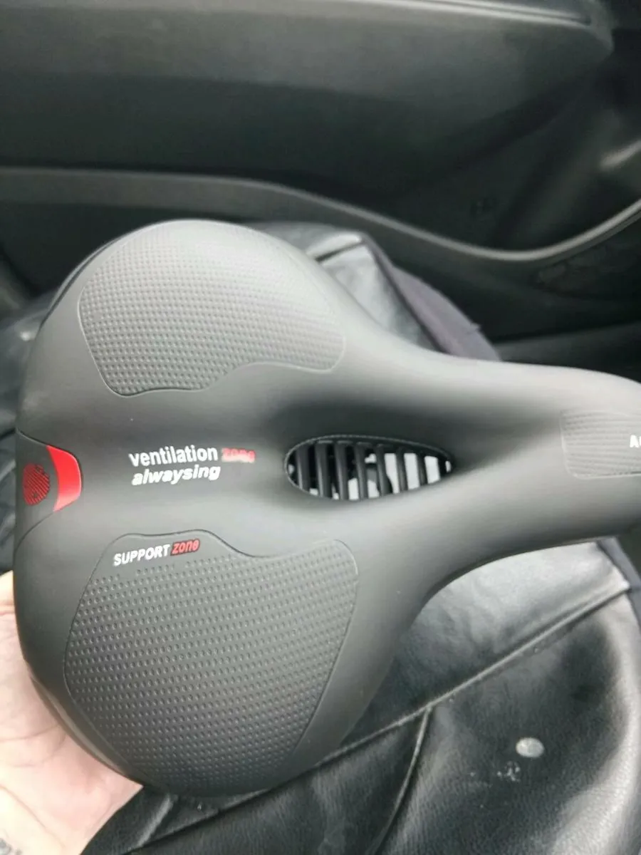 New bicycle saddle - Image 4