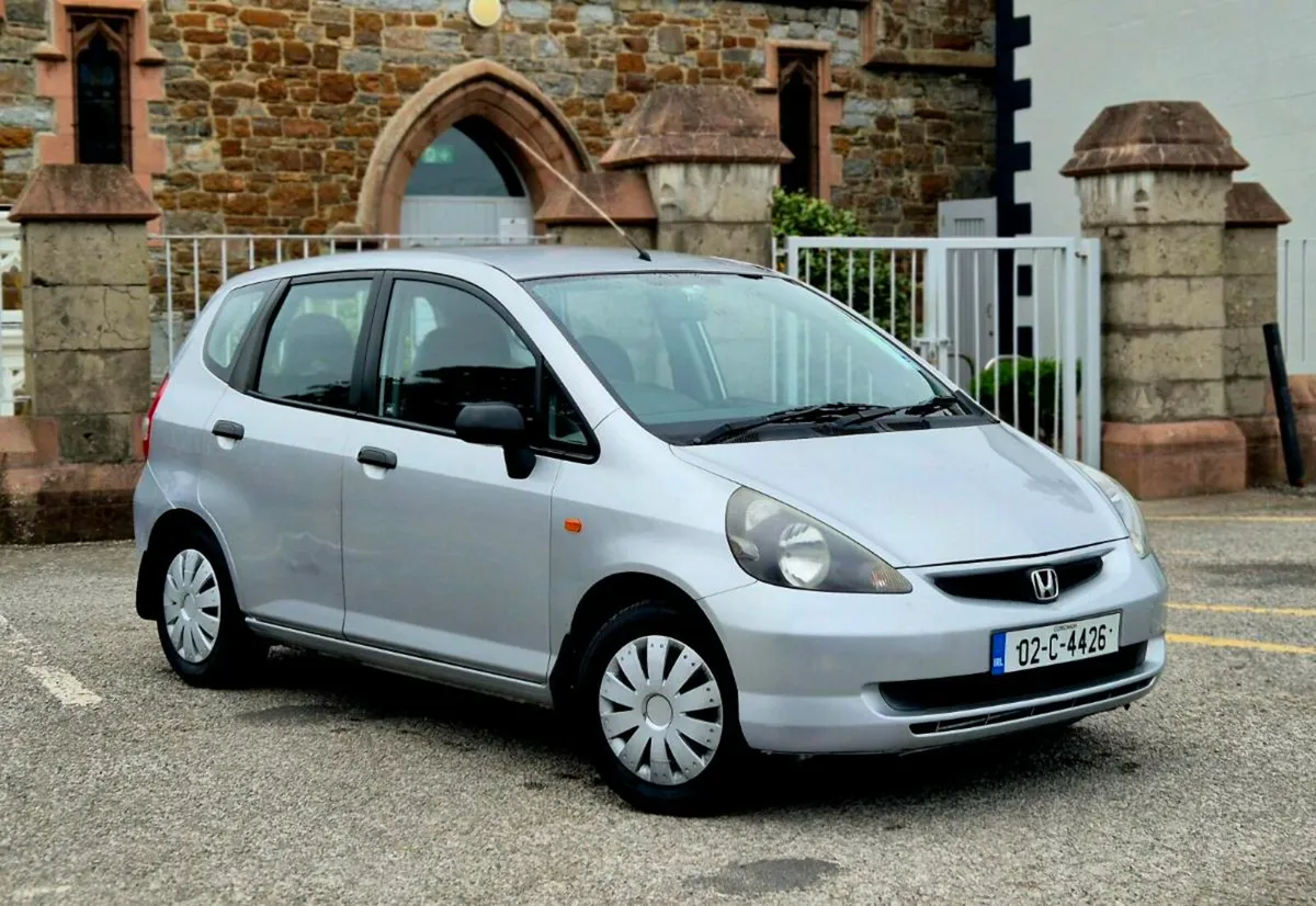 02" HONDA JAZ 1.3 NCT'D 11/25 ONLY 115K MILES - Image 4