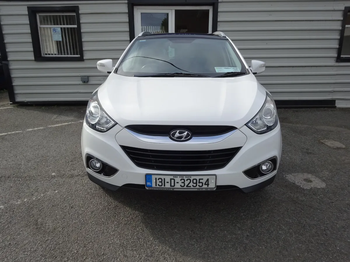 HYUNDAI IX 35 1.7 DIESEL PREMIUM LOW MILEAGE - Image 2