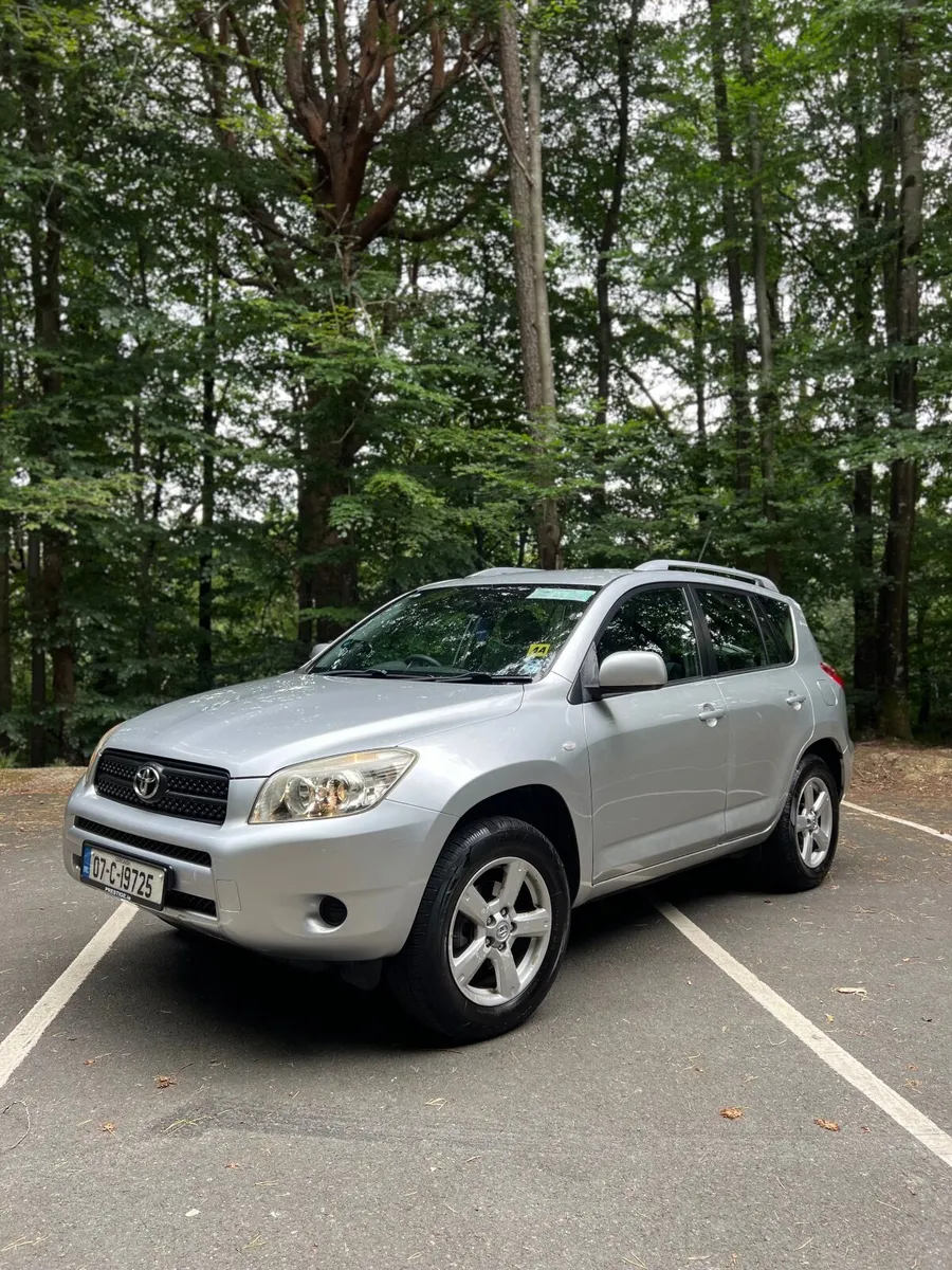 2007 Toyota RAV4 – 126,000 kms - Carplay - Image 1