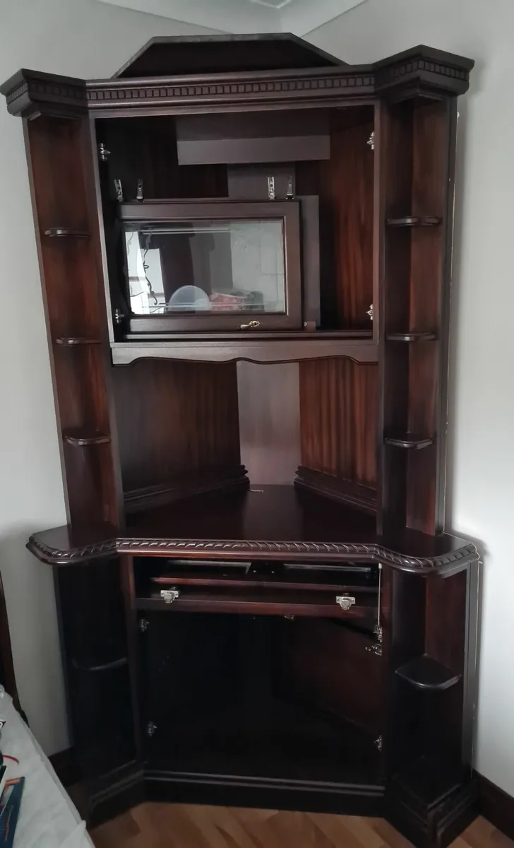 Mahogany Corner Unit - Image 1