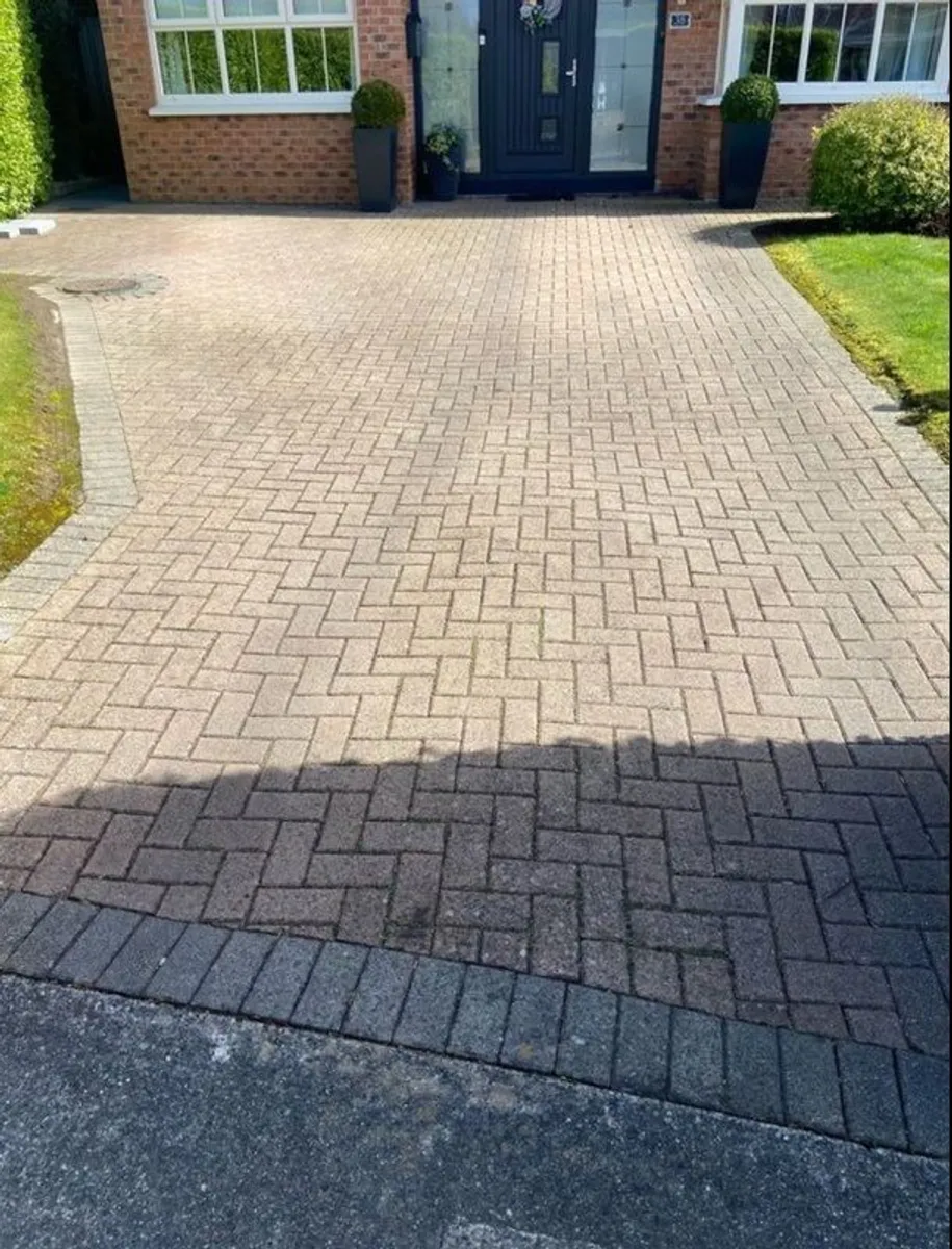patio cobbles - Image 1