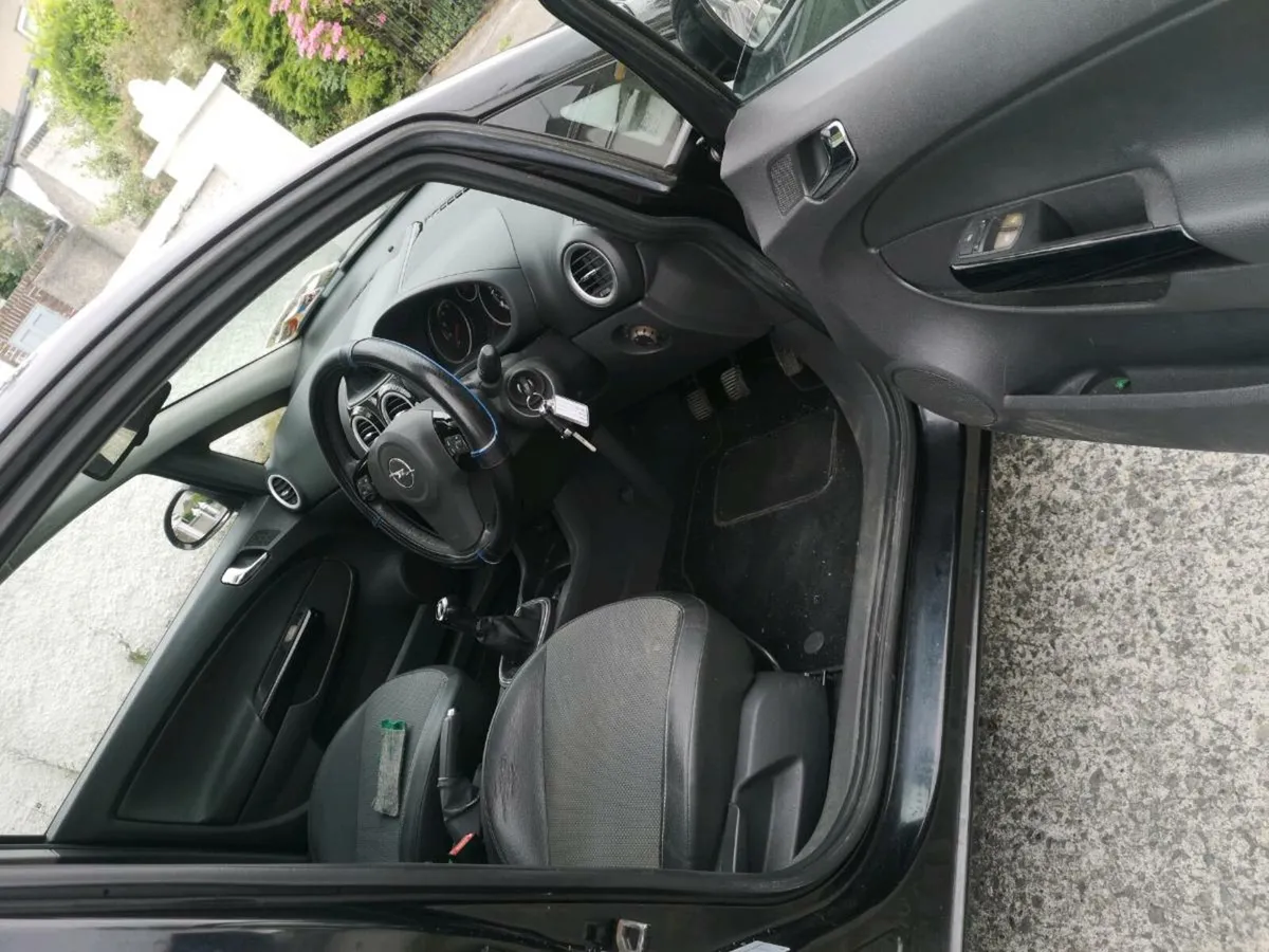 Opel corsa - Image 4