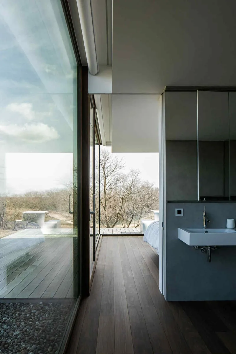 Flooring - Image 4
