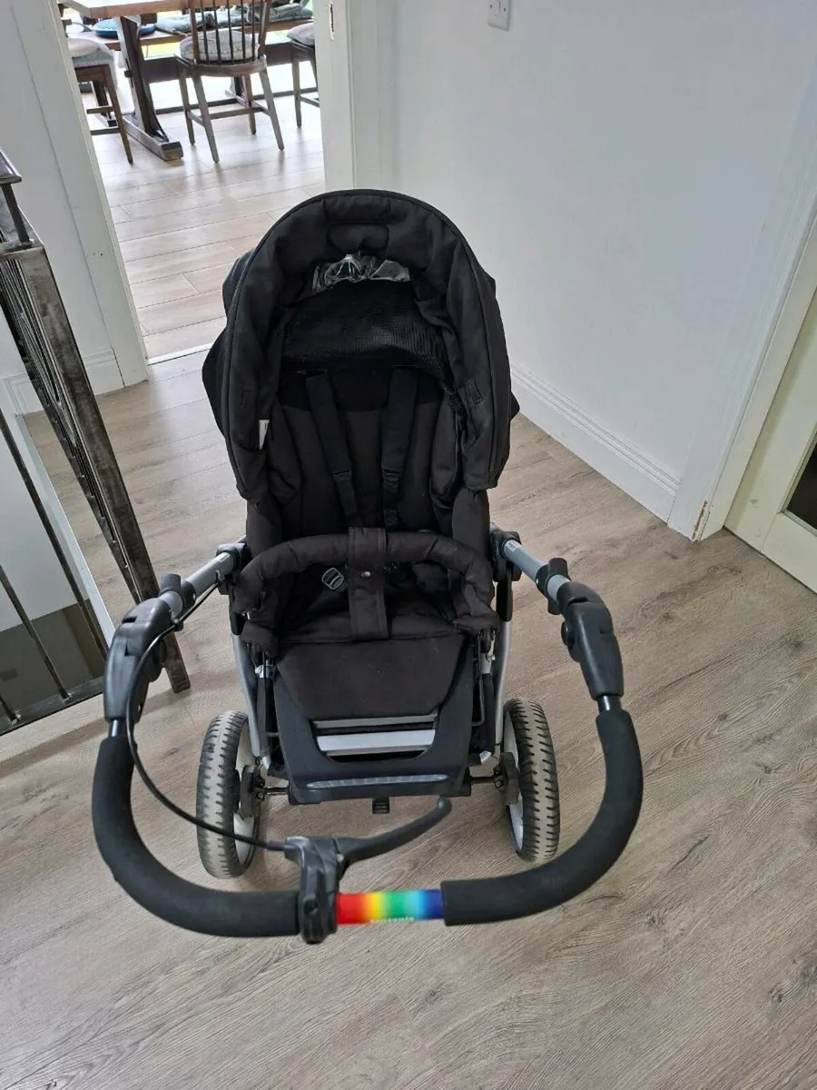 Tuetonia Pram / buggy - Image 2