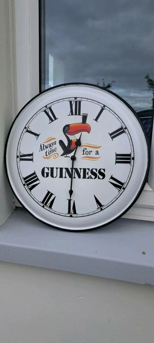 Guinness clock - Image 1