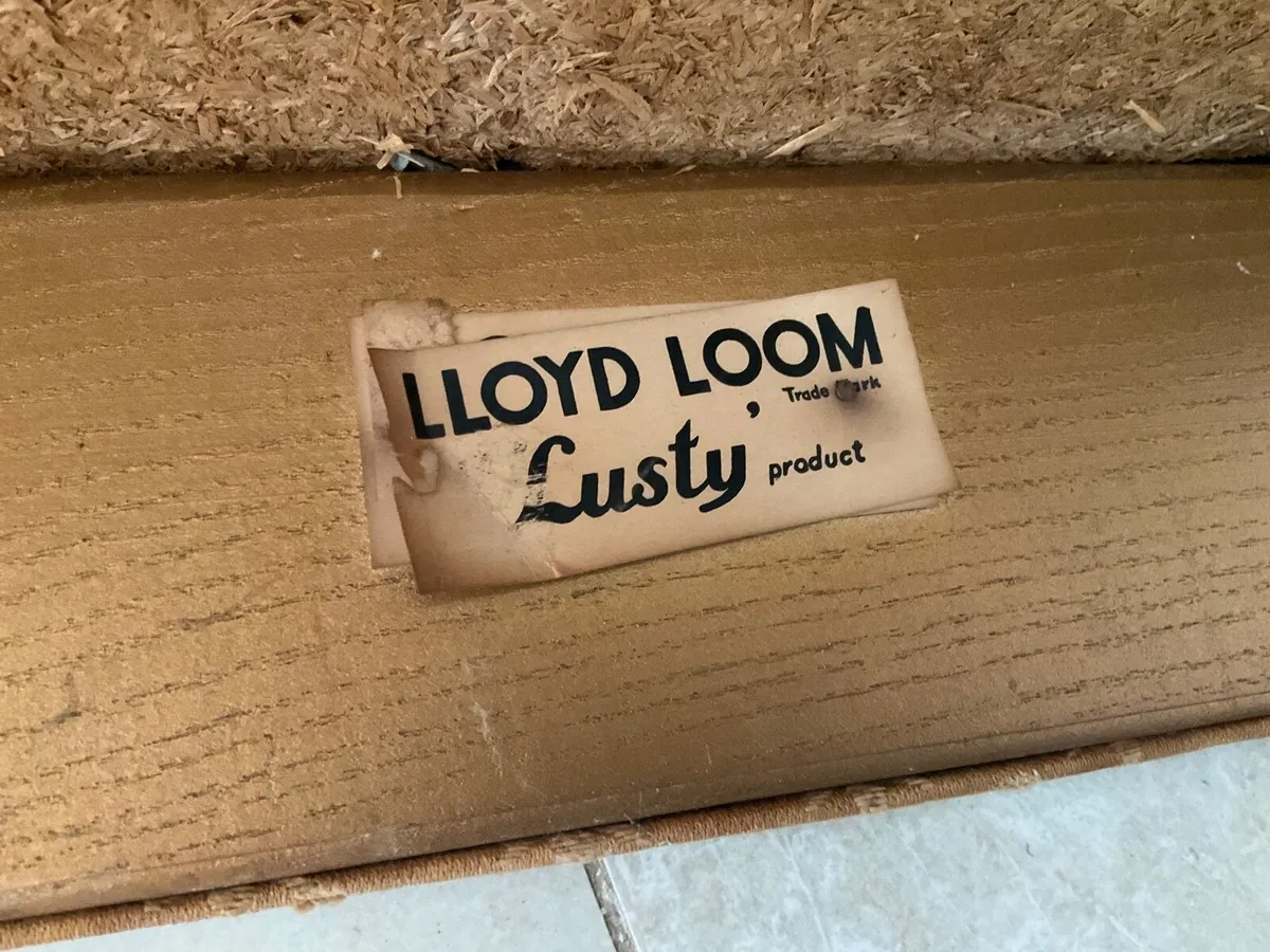 Vintage Lloyd Loom chair and linen basket - Image 3