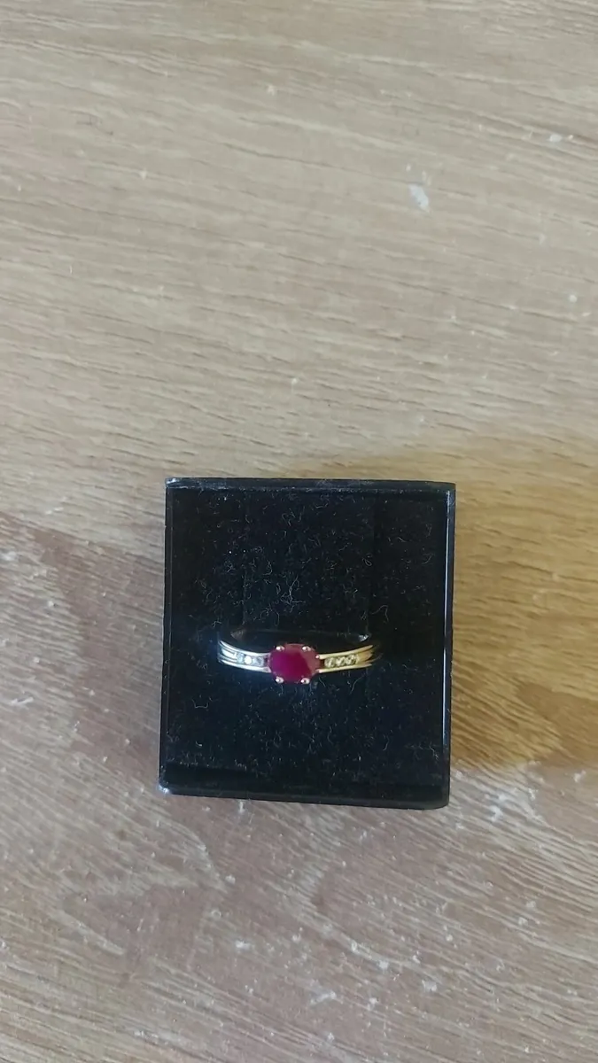 Gold Ring - Image 4