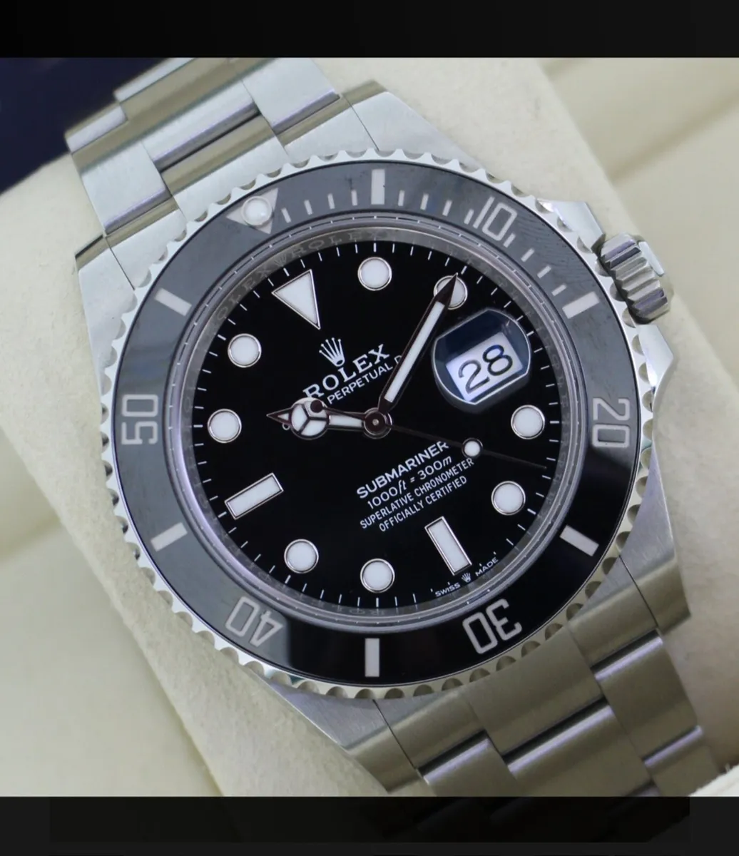 Rolex Submariner Date - Image 1