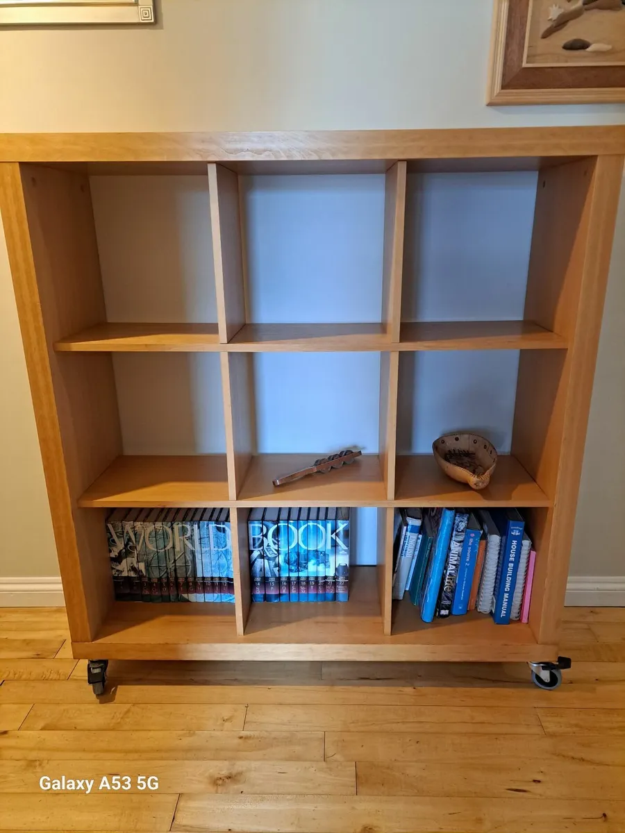 Shelves Unit - Image 1