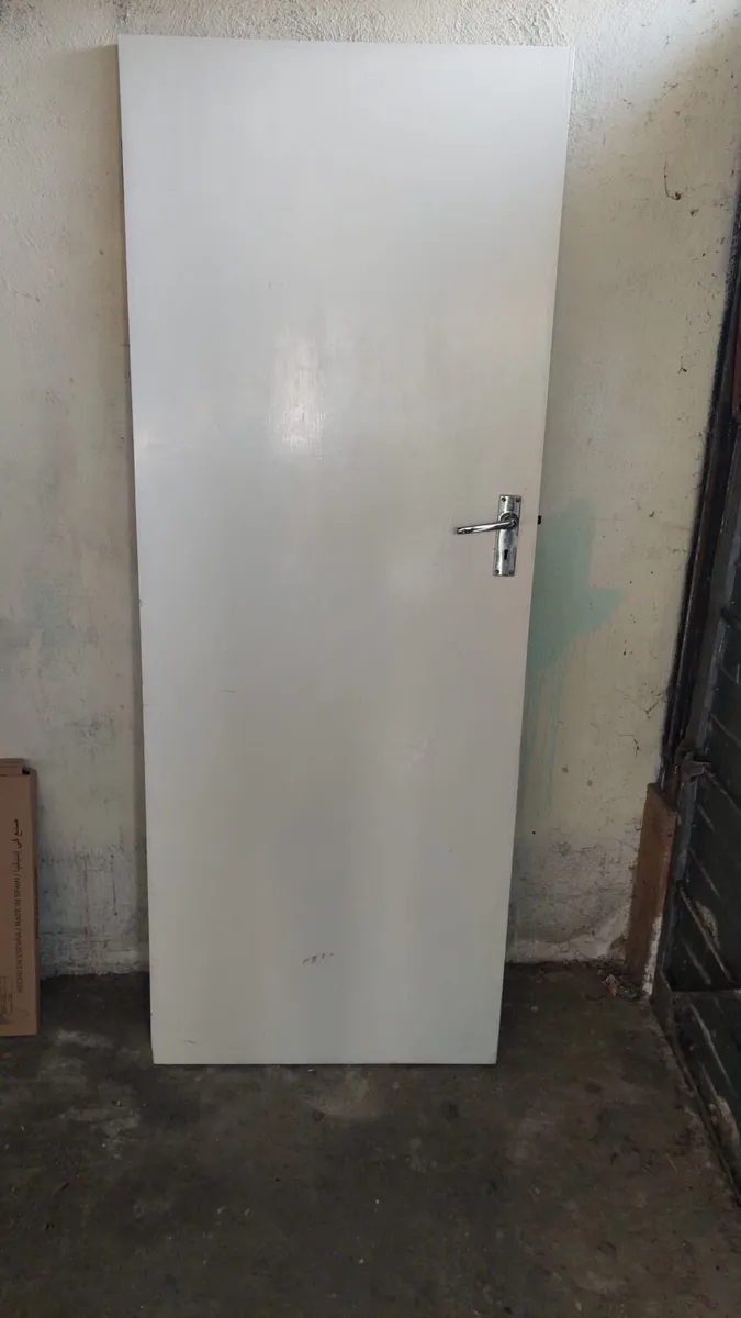 Internal doors - Image 1