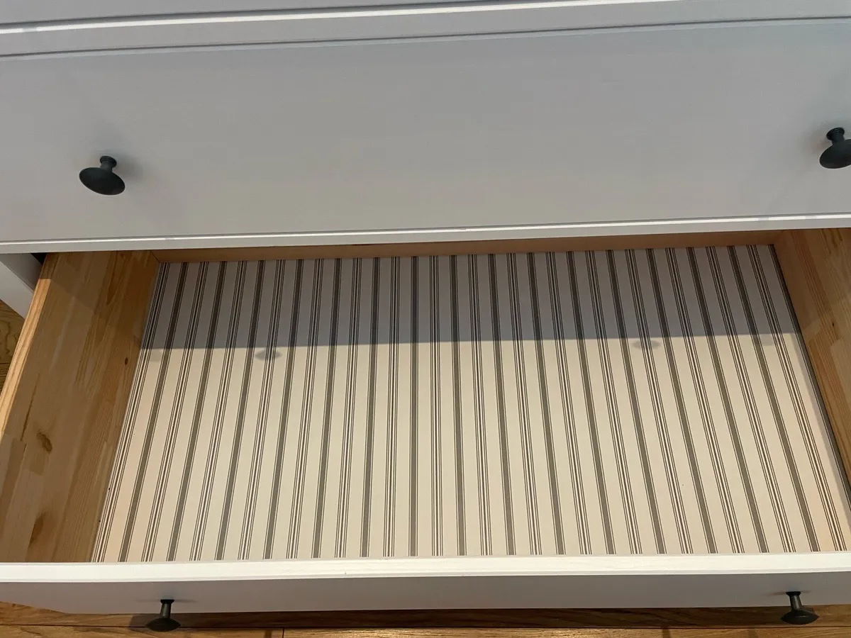 IKEA Hemnes Chest of Drawers - Image 2