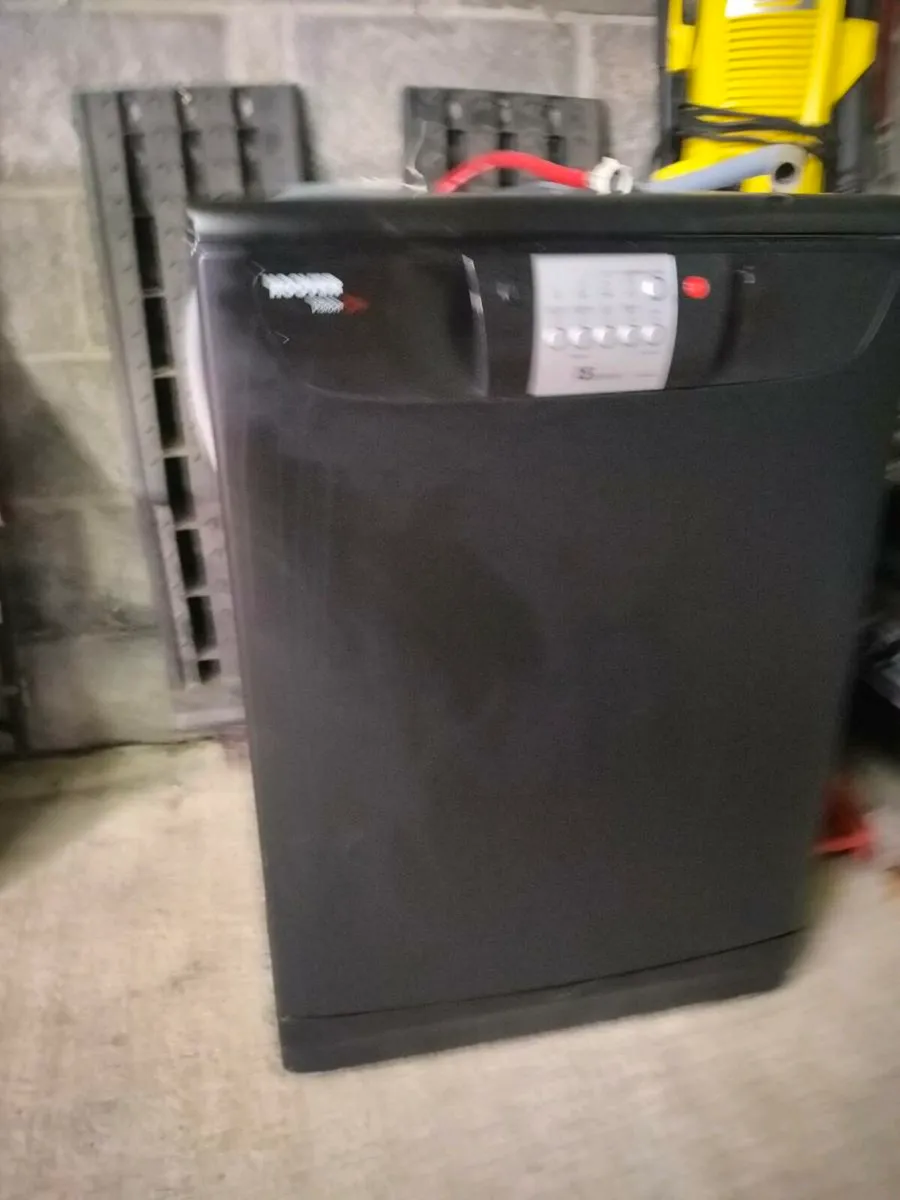 Dishwasher - Image 2