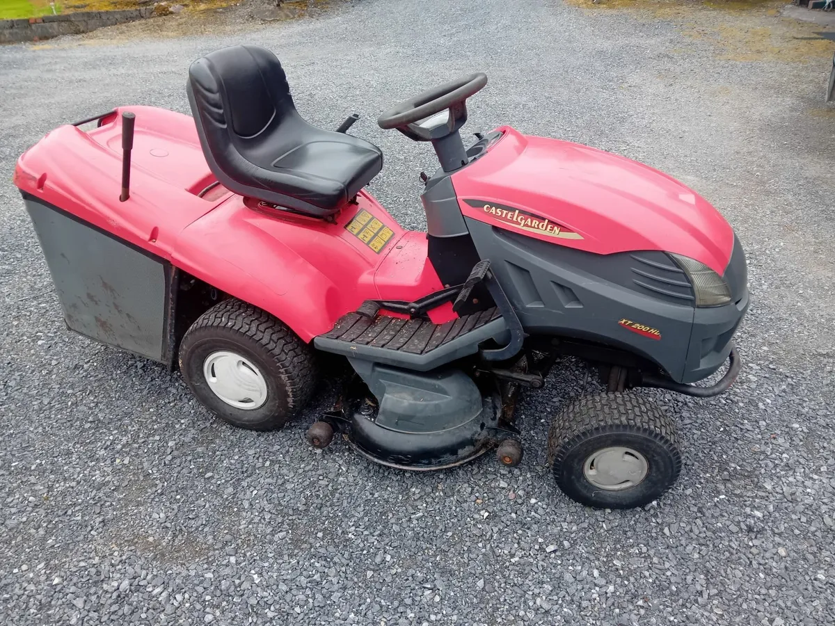 Castle garden 22hp vtwin - Image 3