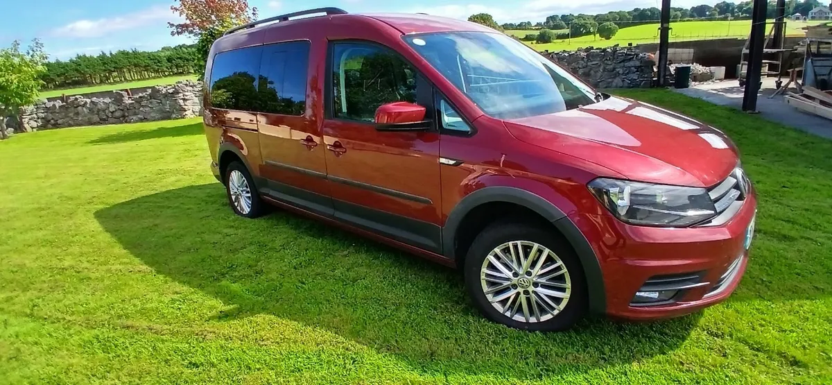 Volkswagen Caddy Maxi Life 2016 - Image 1