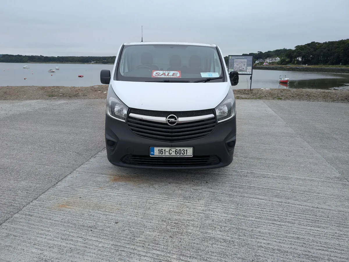 Opel Vivaro 2016 - Image 2