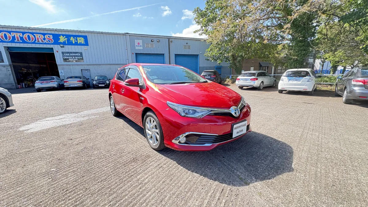 Toyota Auris 1.8 HYBRID 2016 - Image 3