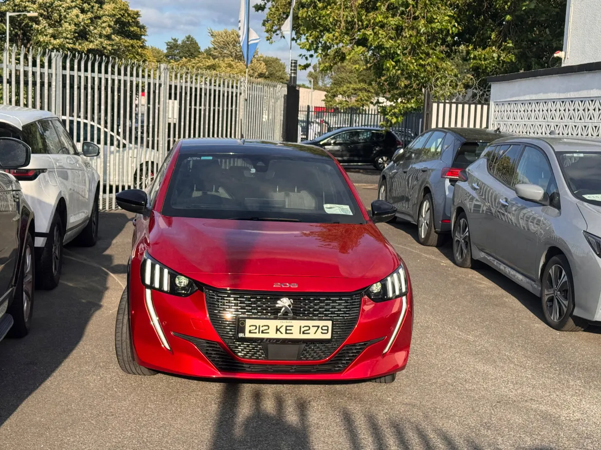 2021 Peugeot 208  GT Automatic - Image 3