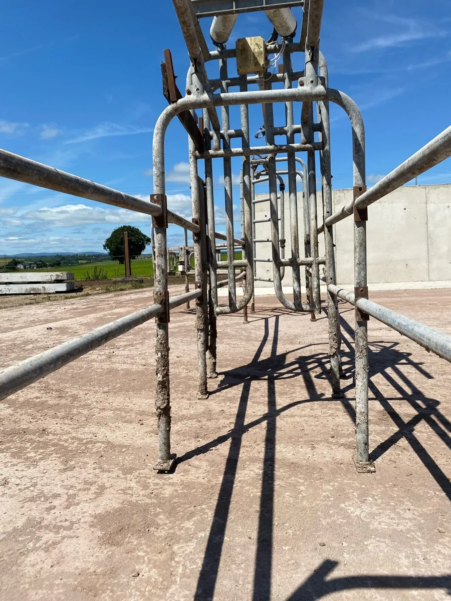 Drafting gate - Image 4