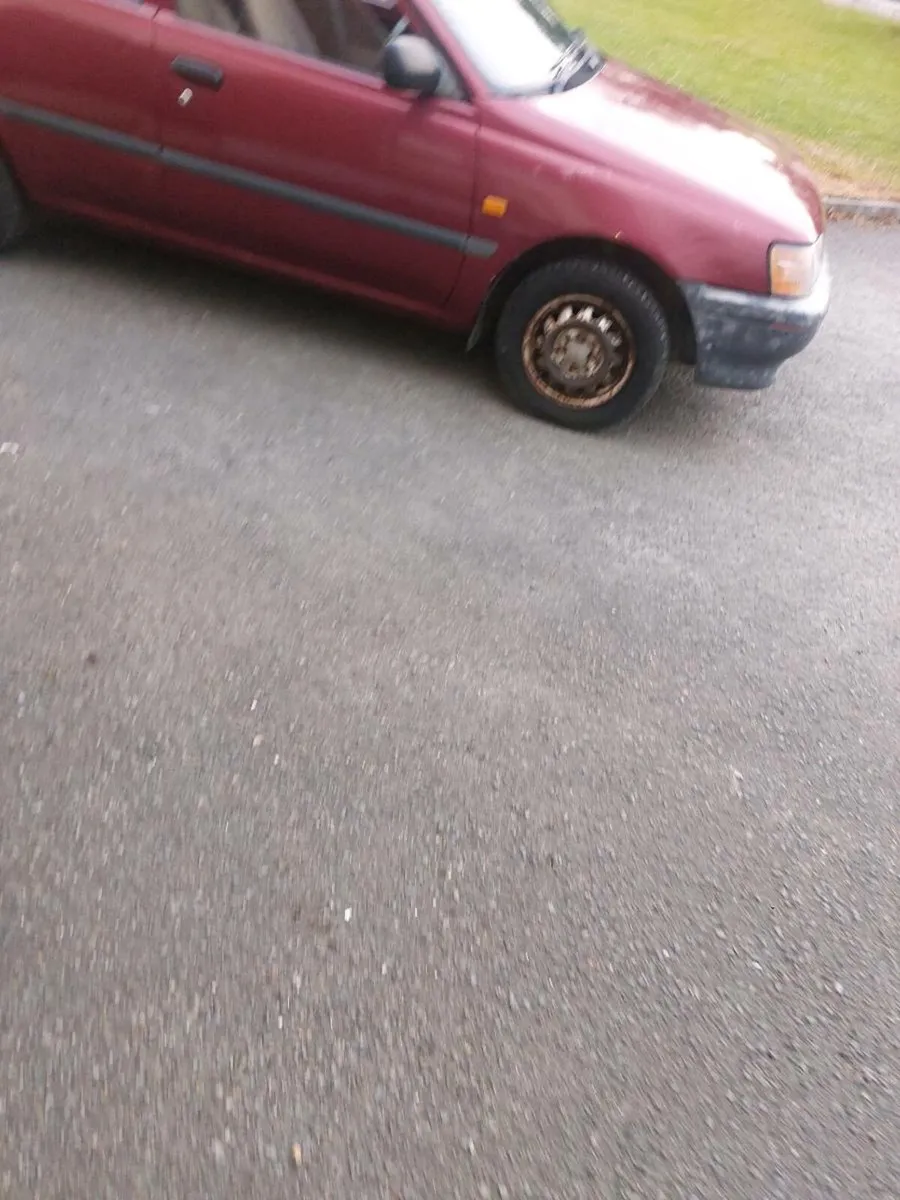 Toyota starlet - Image 4