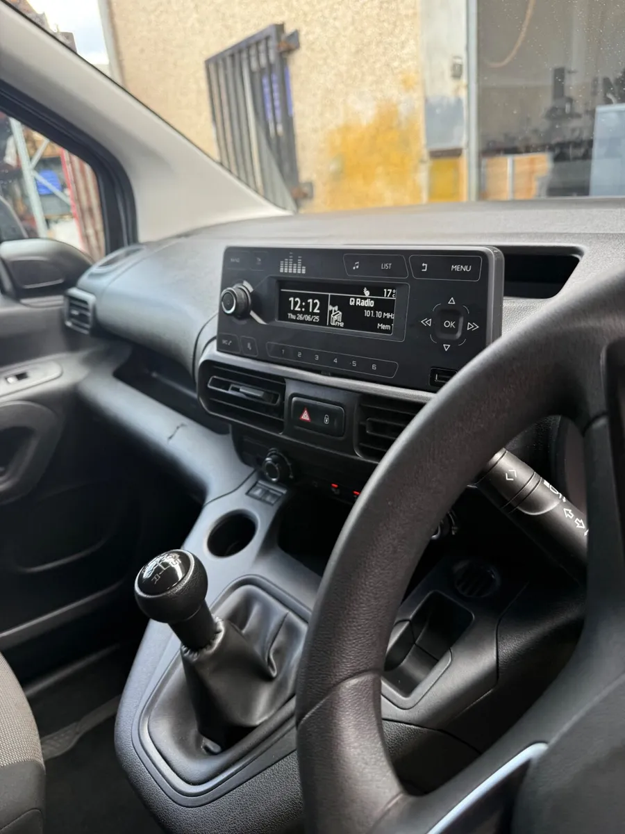 Vauxhall Combo 2019 - Image 2