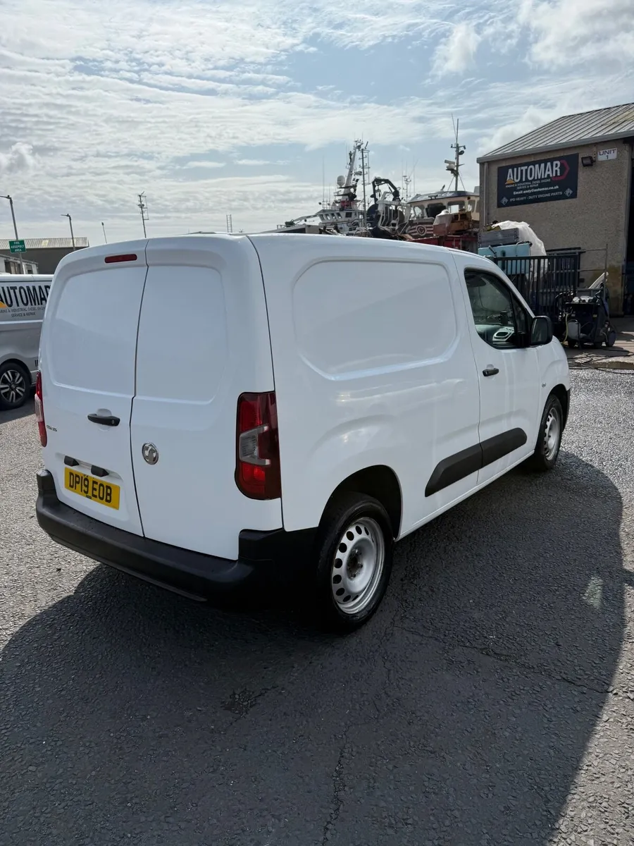 Vauxhall Combo 2019 - Image 4