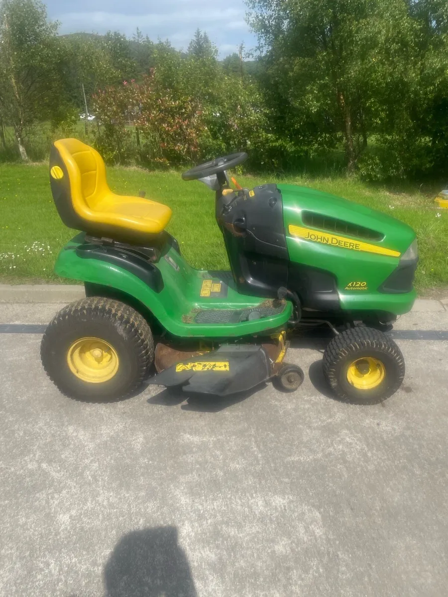 John Deere lawnmower x120 - Image 3