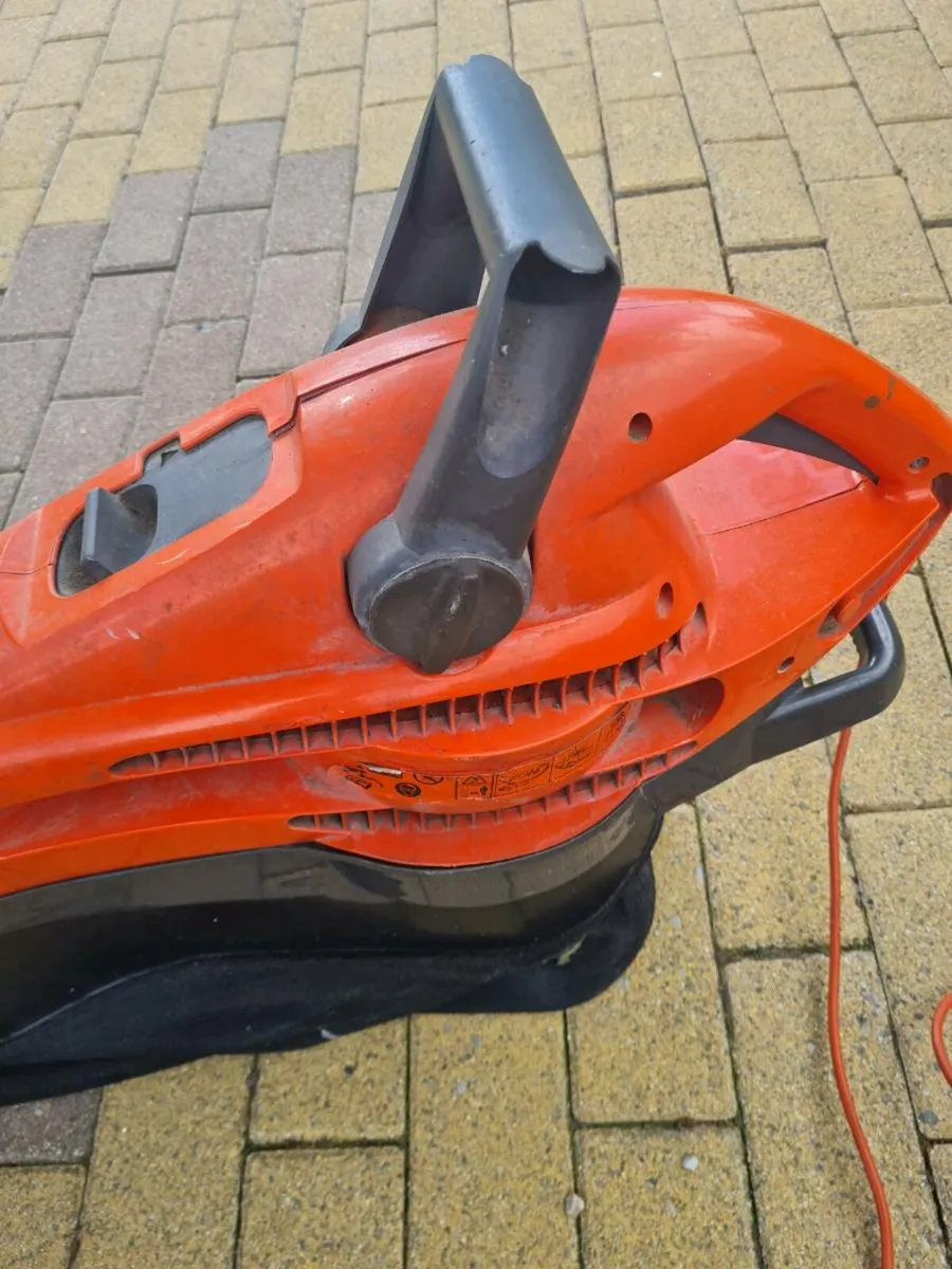 Flymo Garden Vac - Image 3
