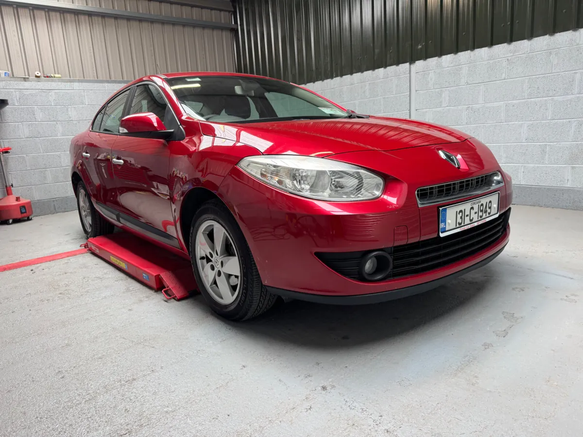 Renault Fluence 2013 - Image 2