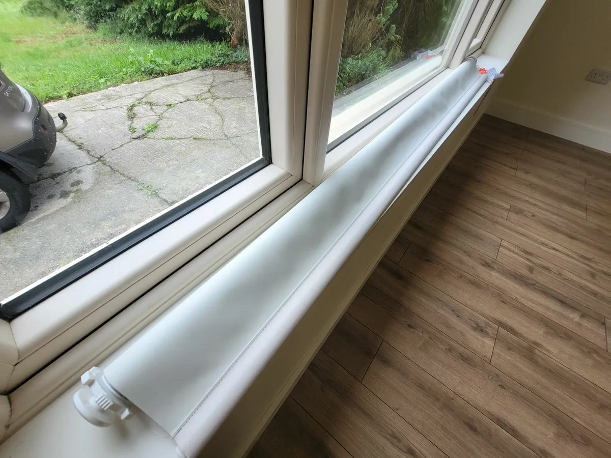 Black out twist to fit blind - Image 1