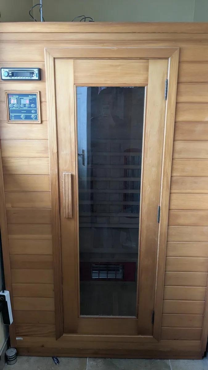 Sauna walk in - Image 1
