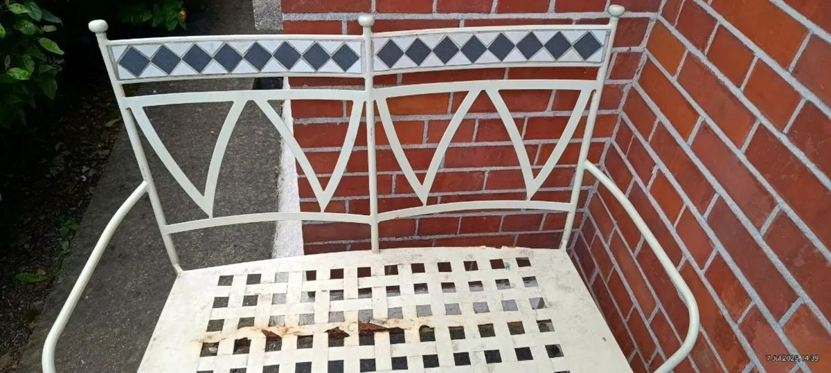 Vintage Patio Set - Image 2
