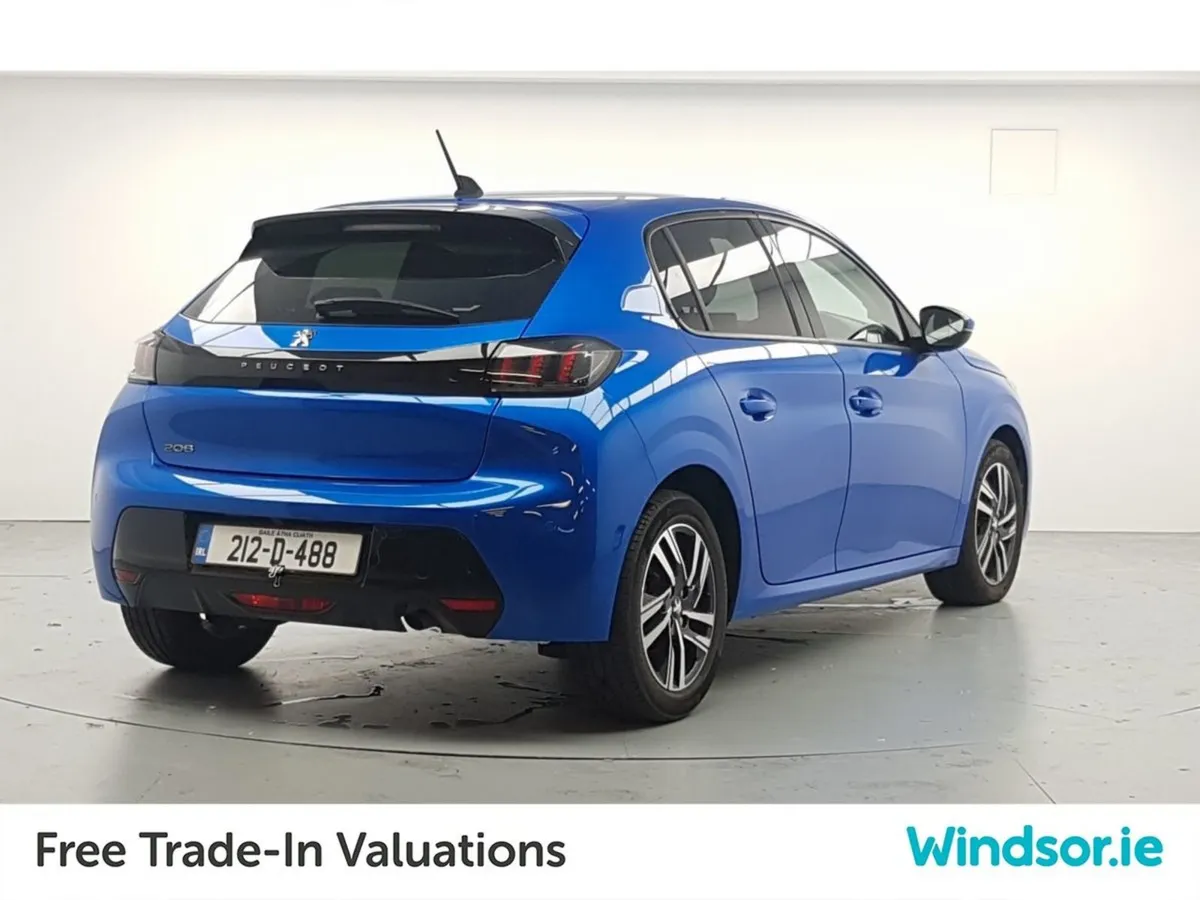 Peugeot 208 1.2 Puretech 100 bhp Allure - Image 3