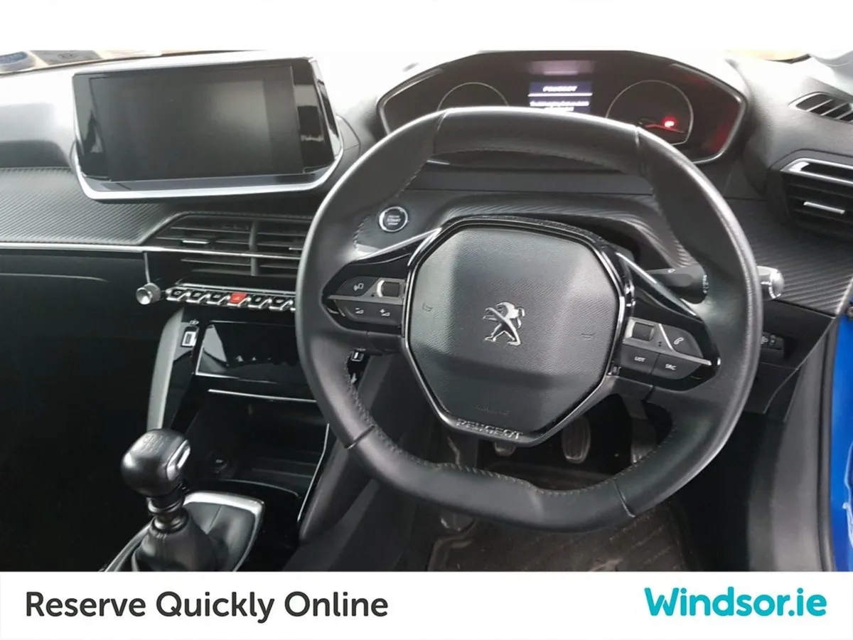 Peugeot 208 1.2 Puretech 100 bhp Allure - Image 4
