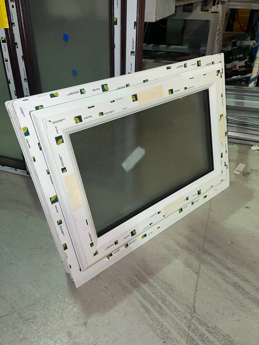 white windows - Image 2