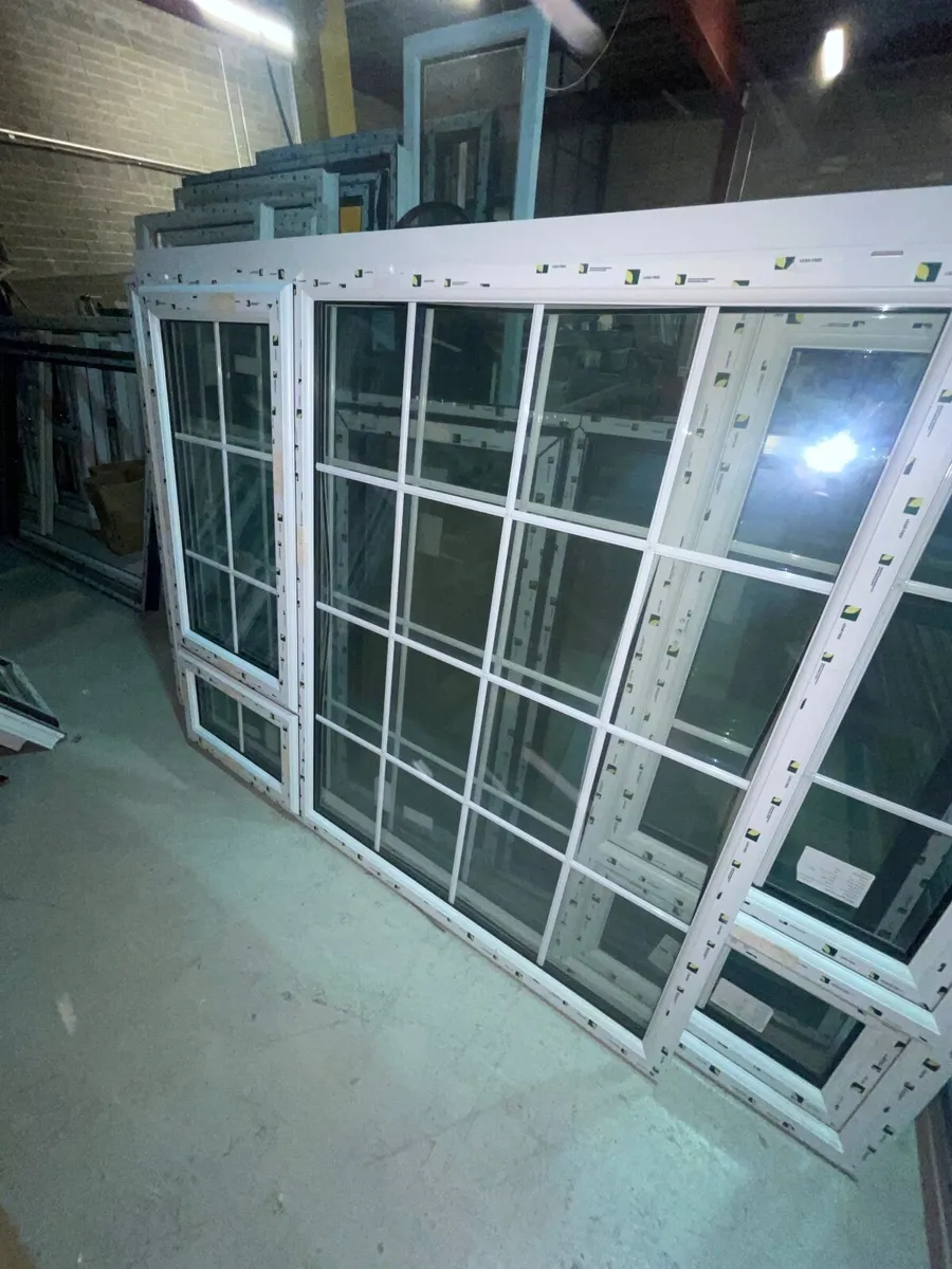white windows - Image 4