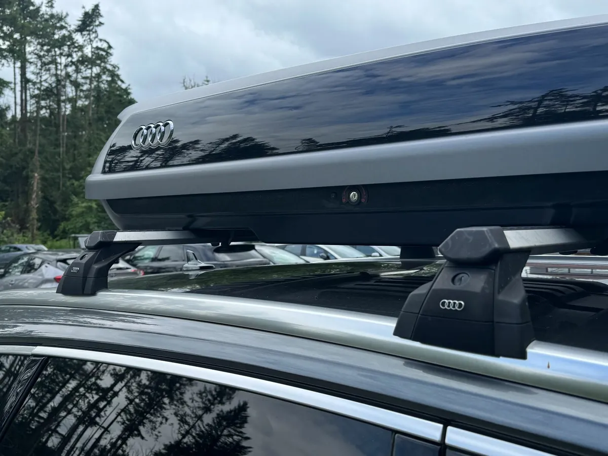 Audi roofbox and roof bars - Image 2