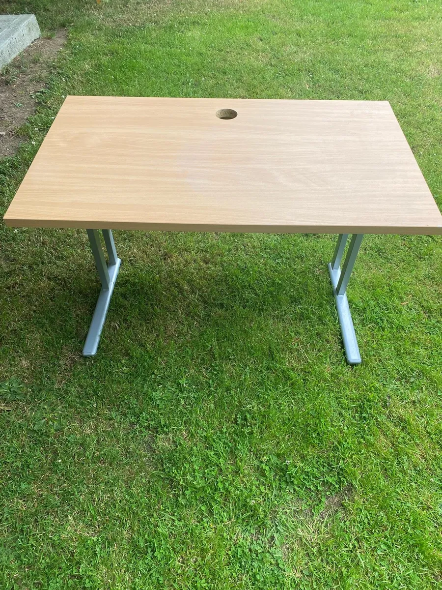 Desk - Image 2