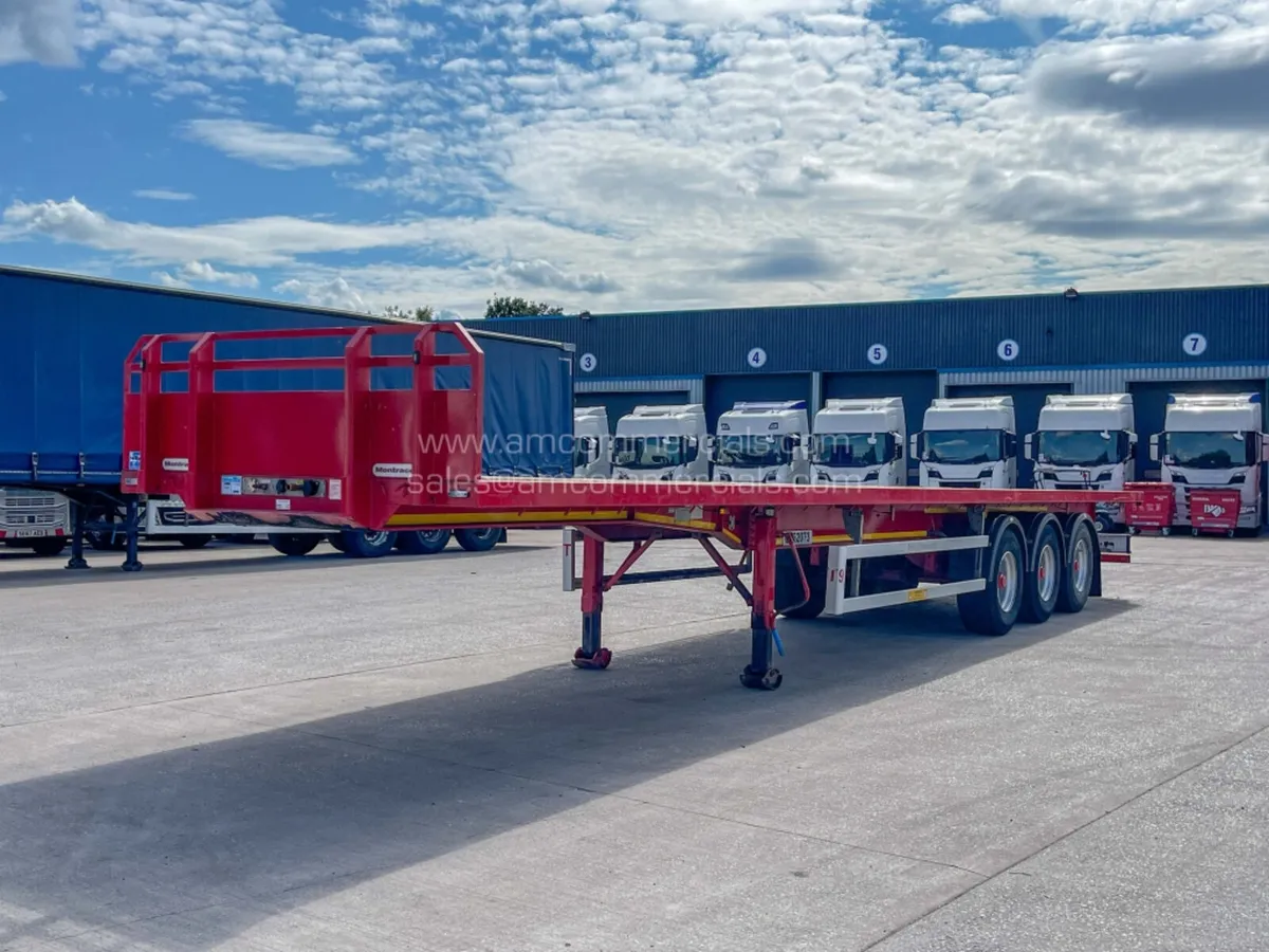 2022 MONTRACON TRI AXLE FLAT BED TRAILER - Image 4