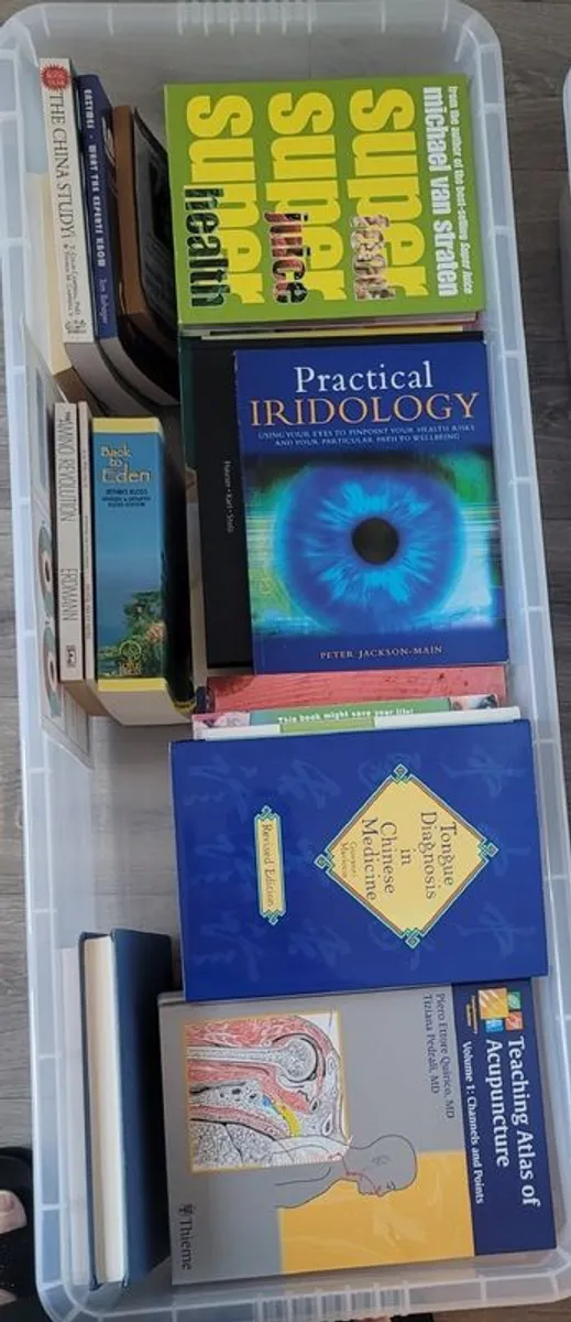 40 Health and Wellbeing Books Bundle