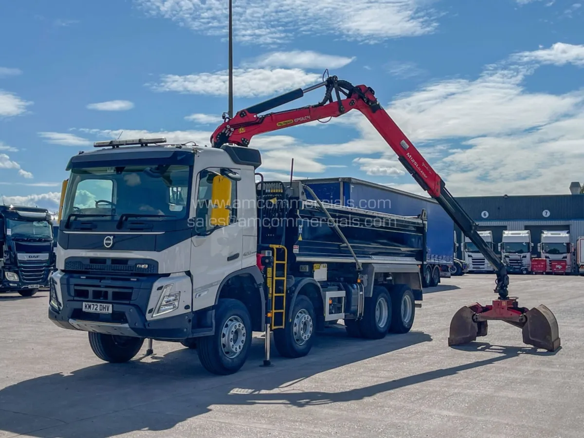 2023 (72) VOLVO FMX 420 TIPPER GRAB - Image 1