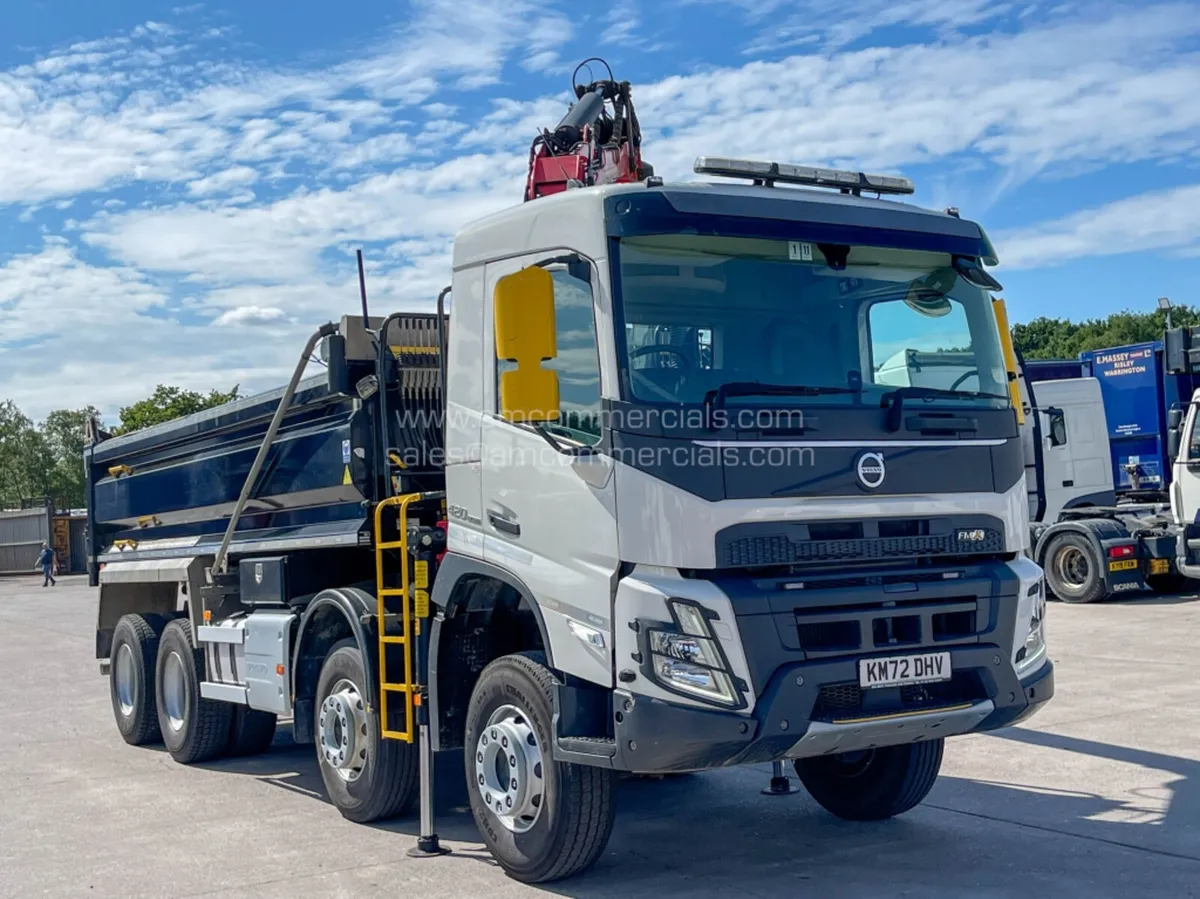 2023 (72) VOLVO FMX 420 TIPPER GRAB - Image 2