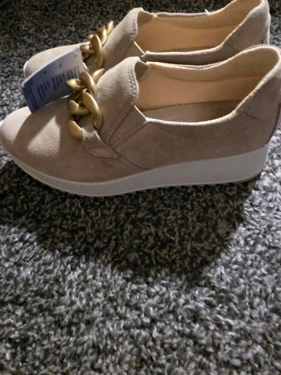 Brand new Shoes - Image 1