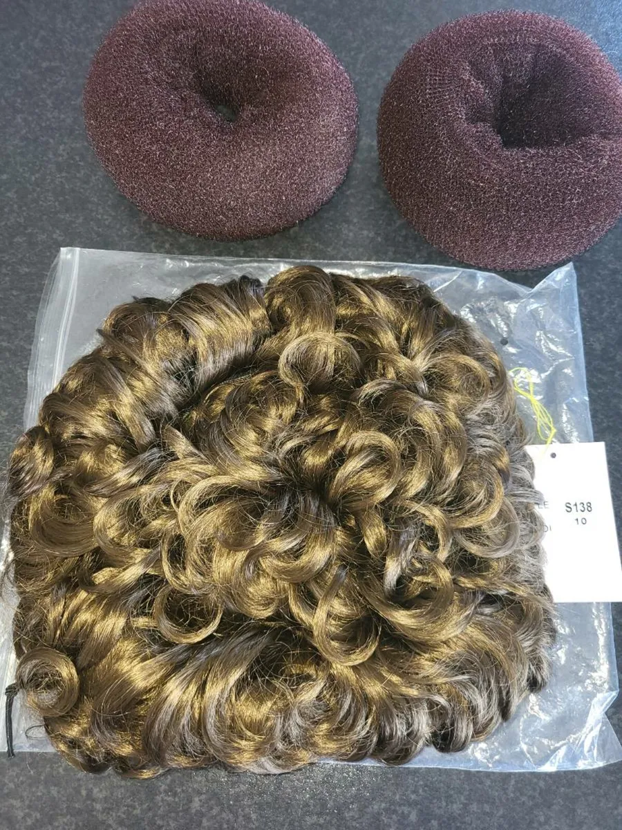 Camelia Rose irish dancing wig - Image 2