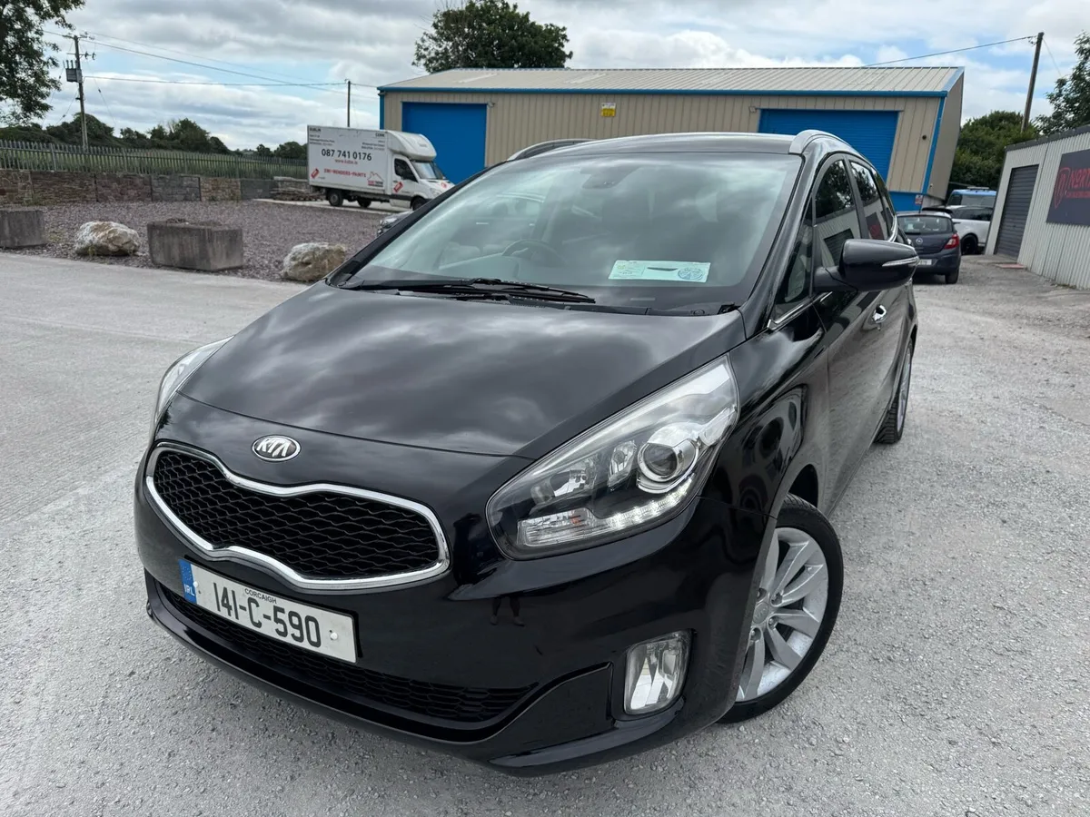 14 Kia Carens New Nct - Image 2