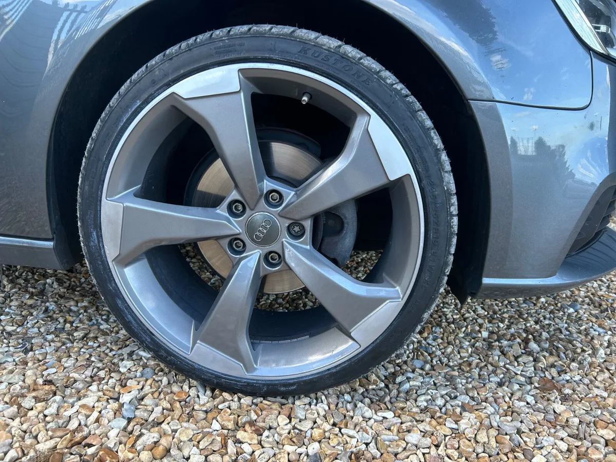 Audi A3 2017 - Image 3
