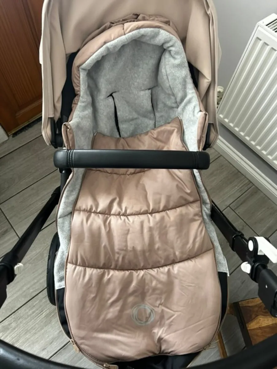 Pram - Image 3