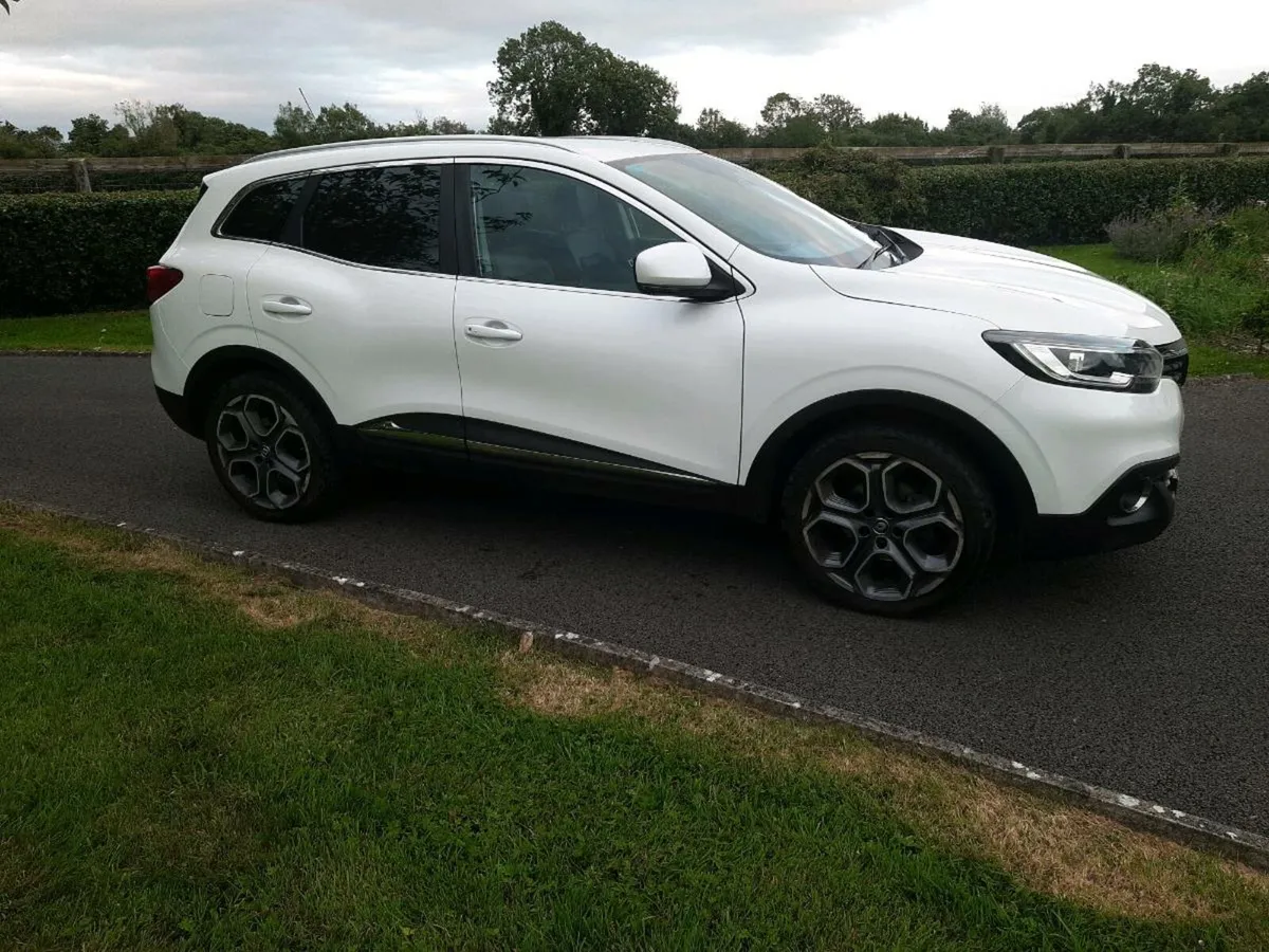 Car - Image 3