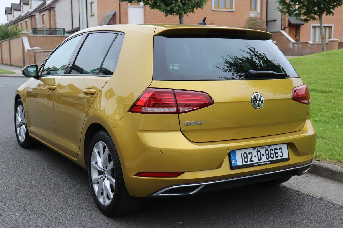Volkswagen Golf 2018 TSI Comfortline - Image 2